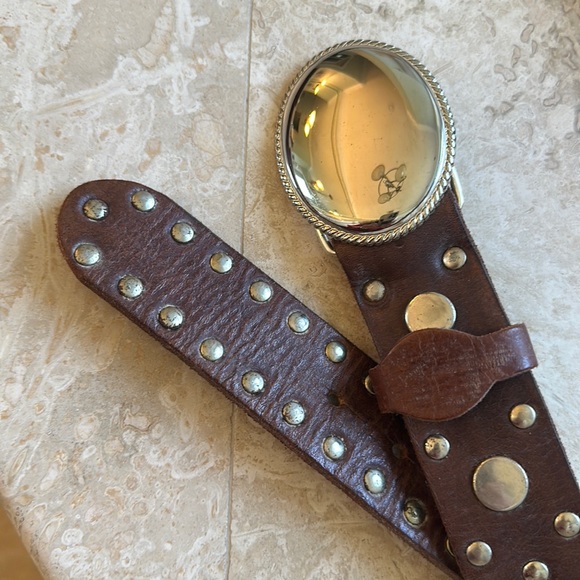 Studded leather belt - Picture 1 of 5